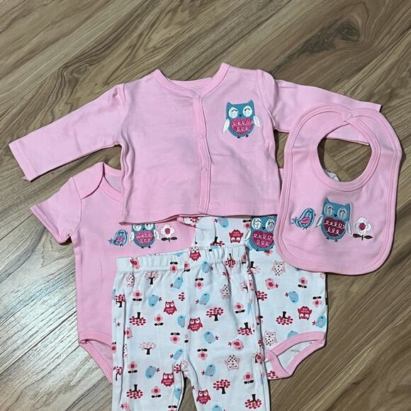 NWT Sweet & Soft Pink & White Owl 5 Piece Layette Set 0-3 Months - Picture 5 of 16